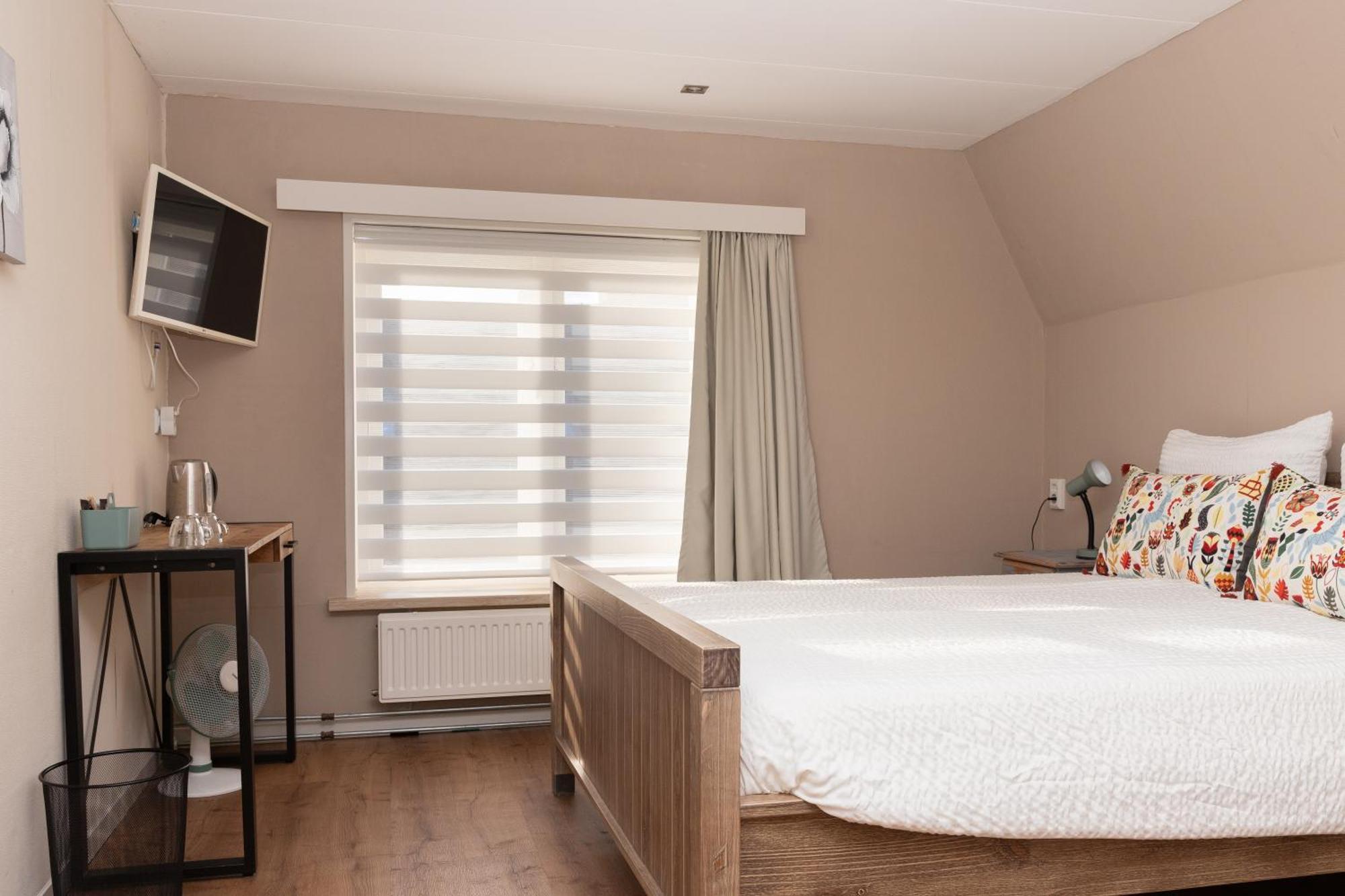 Zeeuwse Zot Bed and Breakfast Wissenkerke Exteriör bild
